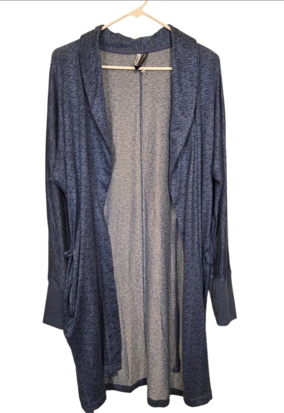 ✨ NWOT ✨ Jaclyn Intimates Blue Space-Dye Lounge Robe / Open Front Cardigan